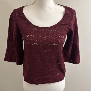 Charlotte Russe Burgundy Lace Bell Sleeve Top Women’s Size Medium
